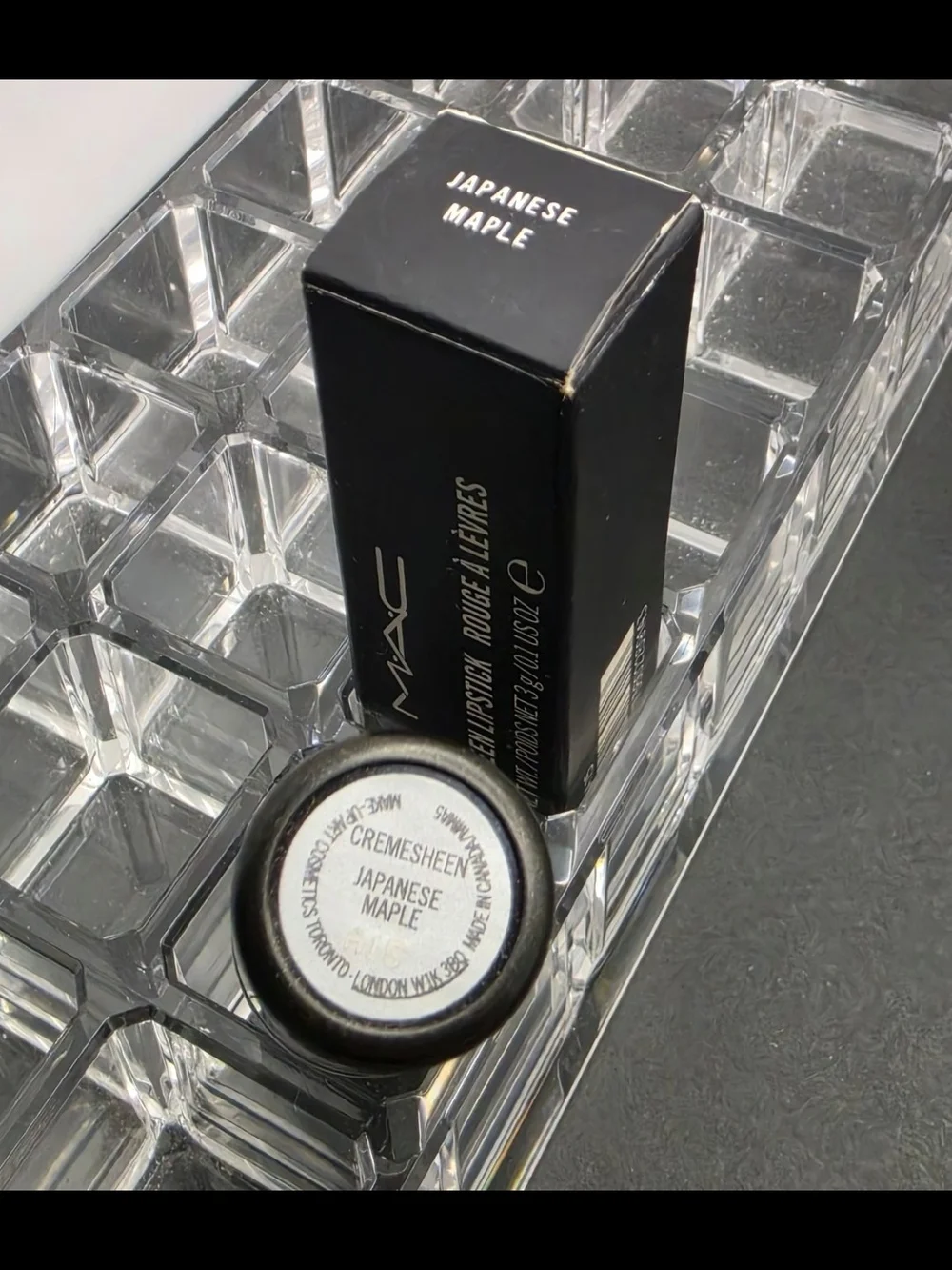 DISCONTINUED MAC Cremesheen Lipstick - 